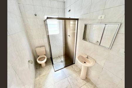 Casa para alugar com 126m², 2 quartos e 1 vaga Casa para alugar com 126m², 2 quartos e 1 vagaBanheiro