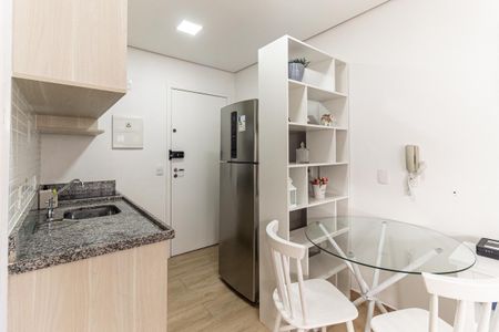 Studio para alugar com 30m², 1 quarto e 1 vaga Studio para alugar com 30m², 1 quarto e 1 vagaCozinha
