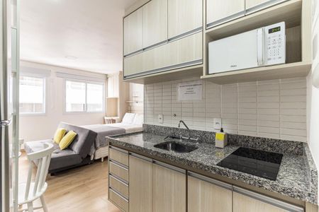 Studio para alugar com 30m², 1 quarto e 1 vaga Studio para alugar com 30m², 1 quarto e 1 vagaCozinha