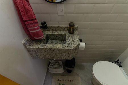 Casa à venda com 125m², 3 quartos e 2 vagasLavabo
