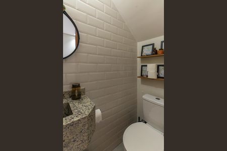 Casa à venda com 125m², 3 quartos e 2 vagasLavabo