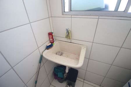 Apartamento à venda com 48m², 2 quartos e 1 vagaCozinha e Área de Serviço