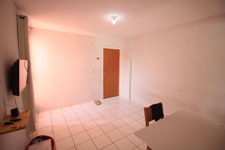 Sala de apartamento à venda com 2 quartos, 48m² em Diamante, Belo Horizonte