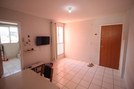 Sala de apartamento à venda com 2 quartos, 48m² em Diamante, Belo Horizonte