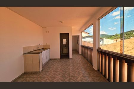 Casa à venda com 266m², 5 quartos e 5 vagas