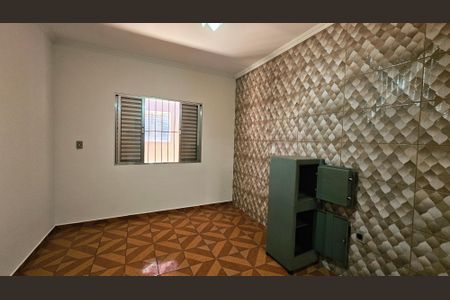 Casa à venda com 266m², 5 quartos e 5 vagas