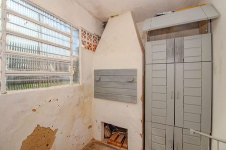 Casa à venda com 100m², 4 quartos e 2 vagasÁrea de Serviço ( Piso 1)