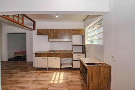 Casa à venda com 100m², 4 quartos e 2 vagasCozinha ( Piso 1)