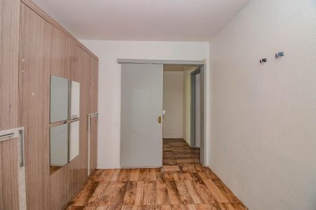 Casa à venda com 100m², 4 quartos e 2 vagasQuarto ( Piso 1)