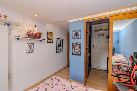 Casa à venda com 100m², 4 quartos e 2 vagasQuarto 2 ( Piso 2)