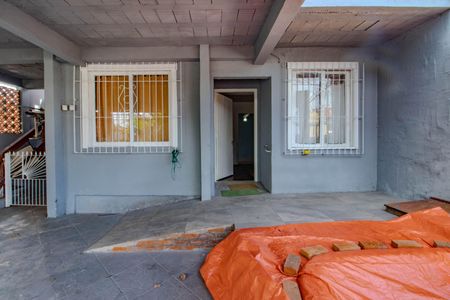 Casa à venda com 100m², 4 quartos e 2 vagasFachada ( Piso 1)