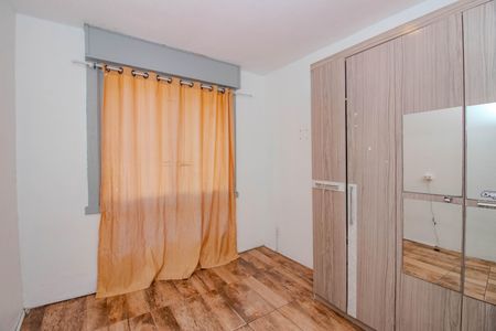 Casa à venda com 100m², 4 quartos e 2 vagasQuarto ( Piso 1)