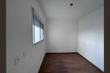 Quarto 1 de apartamento para alugar com 2 quartos, 45m² em Jurubatuba, São Paulo
