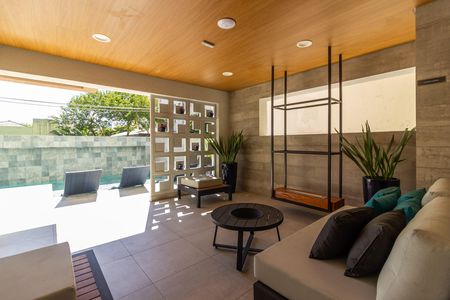 Apartamento para alugar com 39m², 2 quartos e sem vaga Apartamento para alugar com 39m², 2 quartos e sem vagaÁrea comum - Piscina