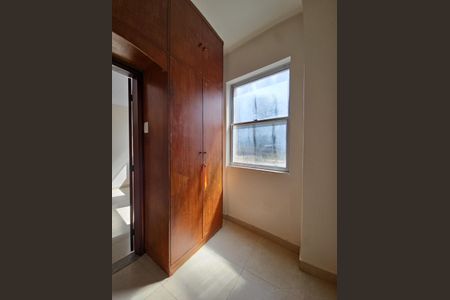 Apartamento para alugar com 55m², 2 quartos e sem vaga