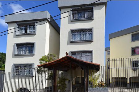 Apartamento para alugar com 107m², 3 quartos e sem vaga Apartamento para alugar com 107m², 3 quartos e sem vagaFachada