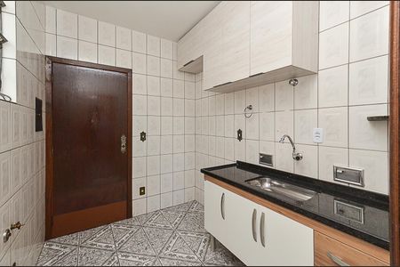 Apartamento para alugar com 107m², 3 quartos e sem vaga Apartamento para alugar com 107m², 3 quartos e sem vagaCozinha