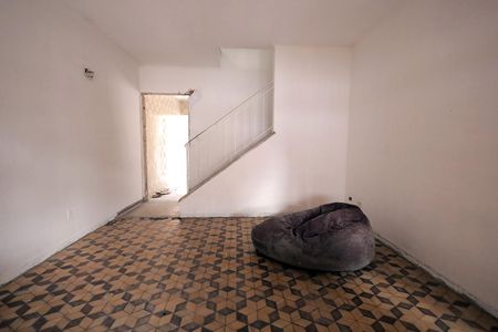 Casa à venda com 118m², 2 quartos e 2 vagasSala