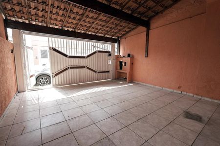 Casa à venda com 118m², 2 quartos e 2 vagasGaragem