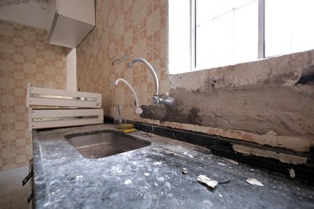 Casa à venda com 118m², 2 quartos e 2 vagasCozinha