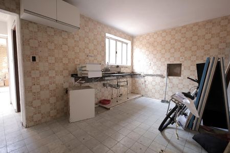 Casa à venda com 118m², 2 quartos e 2 vagasCozinha