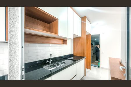 Apartamento para alugar com 42m², 2 quartos e 1 vaga Apartamento para alugar com 42m², 2 quartos e 1 vagaCozinha e Área de Serviço