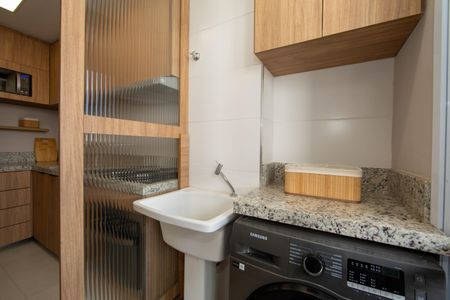 Apartamento à venda com 71m², 3 quartos e 2 vagasAREA DE SERVICO