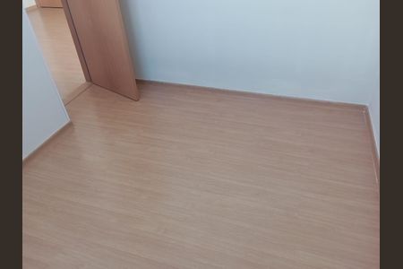 Apartamento para alugar com 48m², 2 quartos e 1 vaga Apartamento para alugar com 48m², 2 quartos e 1 vagaQuarto