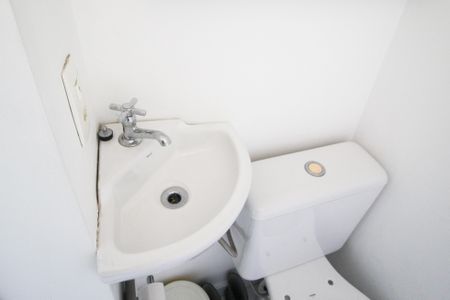 Apartamento à venda com 124m², 2 quartos e 1 vaga Apartamento à venda com 124m², 2 quartos e 1 vagaBanheiro de serviço