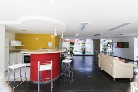 Apartamento à venda com 124m², 2 quartos e 1 vaga Apartamento à venda com 124m², 2 quartos e 1 vagaÁrea comum - Salão de festas