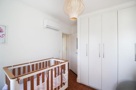 Apartamento à venda com 124m², 2 quartos e 1 vaga Apartamento à venda com 124m², 2 quartos e 1 vagaQuarto