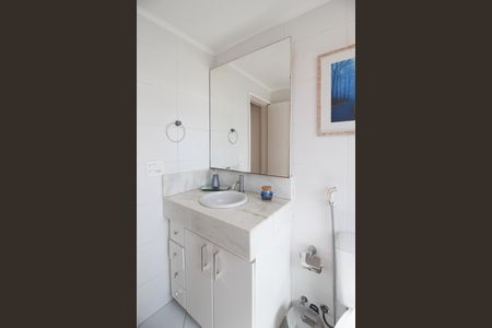 Apartamento à venda com 124m², 2 quartos e 1 vaga Apartamento à venda com 124m², 2 quartos e 1 vagaBanheiro