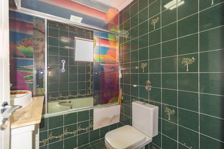 Apartamento à venda com 57m², 2 quartos e 1 vaga Apartamento à venda com 57m², 2 quartos e 1 vagaBanheiro