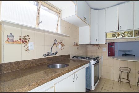 Apartamento à venda com 57m², 2 quartos e 1 vaga Apartamento à venda com 57m², 2 quartos e 1 vagaCozinha