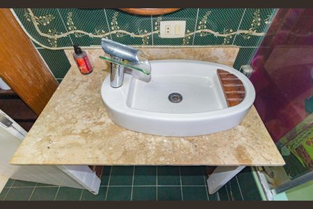 Apartamento à venda com 57m², 2 quartos e 1 vaga Apartamento à venda com 57m², 2 quartos e 1 vagaDetalhe - Banheiro