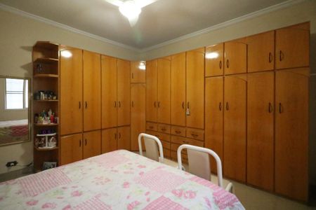 Casa à venda com 297m², 2 quartos e 1 vaga Casa à venda com 297m², 2 quartos e 1 vagaQuarto 1