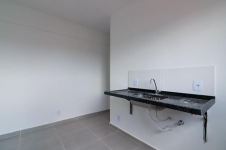 Apartamento para alugar com 40m², 2 quartos e 1 vaga Apartamento para alugar com 40m², 2 quartos e 1 vagaCozinha e Área de Serviço
