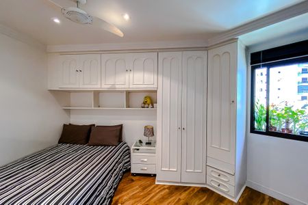 Apartamento à venda com 196m², 3 quartos e 3 vagasQuarto 2 - Suíte