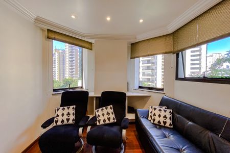 Apartamento à venda com 196m², 3 quartos e 3 vagasSala de TV