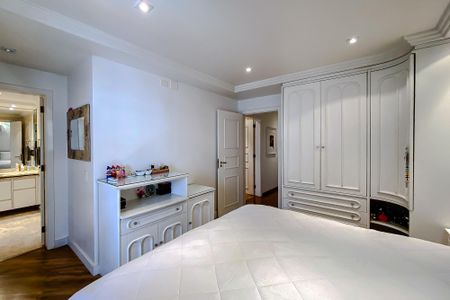 Apartamento à venda com 196m², 3 quartos e 3 vagasQuarto 3 - Suíte