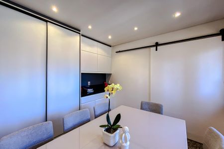 Apartamento à venda com 196m², 3 quartos e 3 vagasCozinha