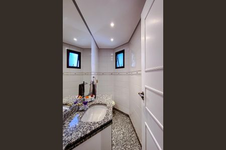 Apartamento à venda com 196m², 3 quartos e 3 vagasLavabo