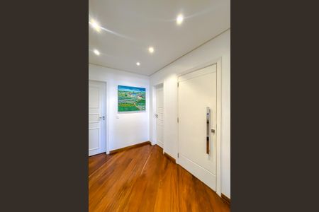 Apartamento à venda com 196m², 3 quartos e 3 vagasHall de entrada