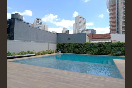 Studio à venda com 26m², 1 quarto e sem vaga Studio à venda com 26m², 1 quarto e sem vagaPiscina