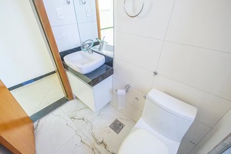 Apartamento para alugar com 80m², 3 quartos e 1 vagaBanheiro social