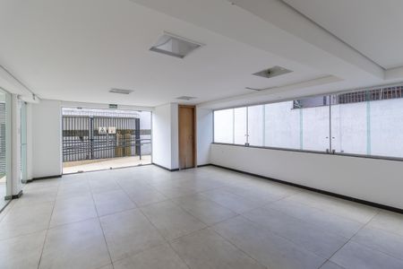 Apartamento para alugar com 80m², 3 quartos e 1 vaga Apartamento para alugar com 80m², 3 quartos e 1 vagaÁrea comum - Salão de festas