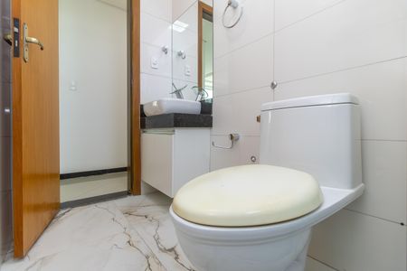 Apartamento para alugar com 80m², 3 quartos e 1 vaga Apartamento para alugar com 80m², 3 quartos e 1 vagaBanheiro Social
