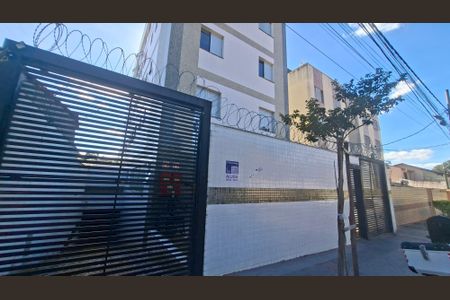 Apartamento para alugar com 80m², 3 quartos e 1 vagaFachada