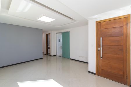 Apartamento para alugar com 80m², 3 quartos e 1 vaga Apartamento para alugar com 80m², 3 quartos e 1 vagaSala