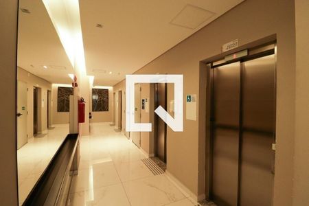Studio para alugar com 25m², 1 quarto e sem vaga Studio para alugar com 25m², 1 quarto e sem vagaelevador